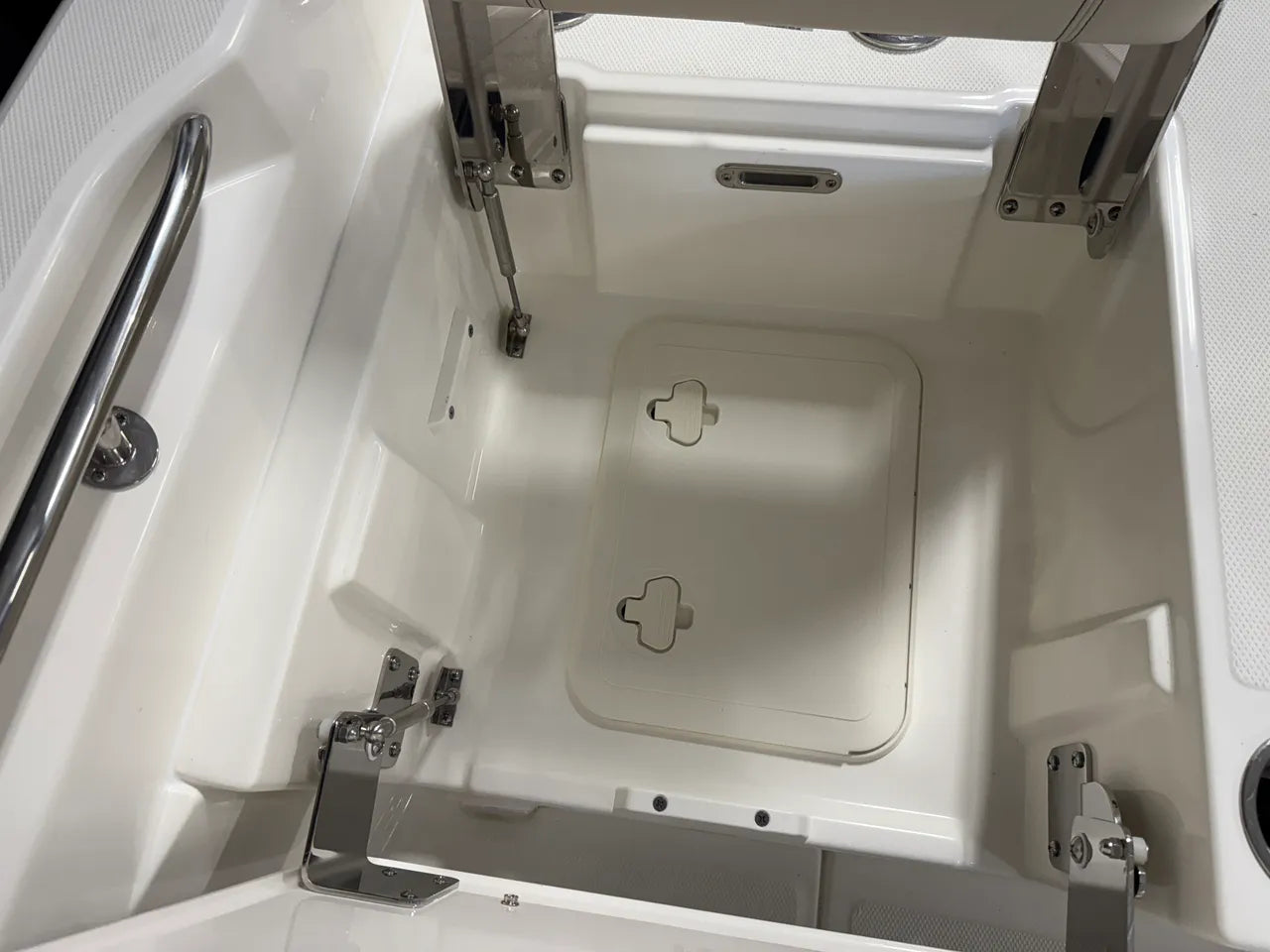 2026 Boston Whaler 250 Dauntless 25.0 feet, Clearwater, Florida #36