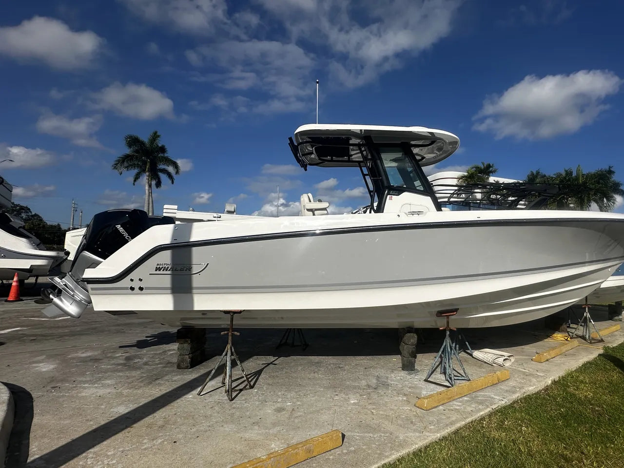 2026 Boston Whaler 280 Outrage 28.0 feet, Clearwater, Florida #2