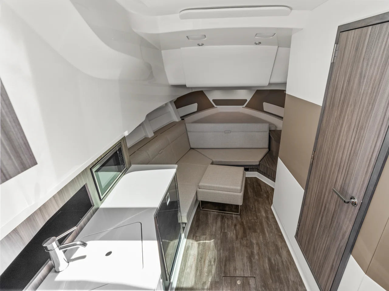 2026 Sea Ray Sundancer 370 Outboard 37.0 feet, Clearwater, Florida #25
