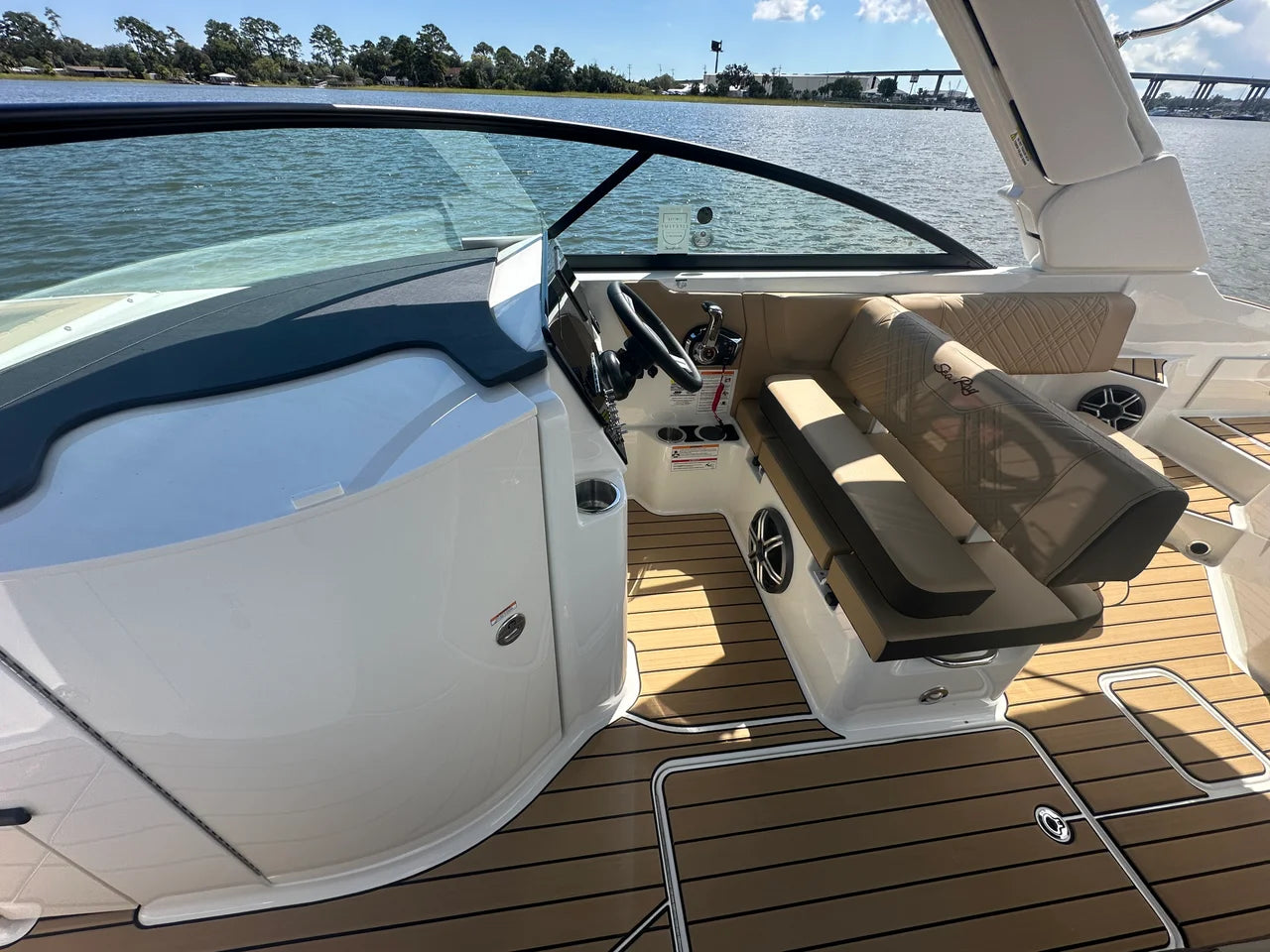 2026 Sea Ray SDX 250 Outboard 25.0 feet, Clearwater, Florida #18