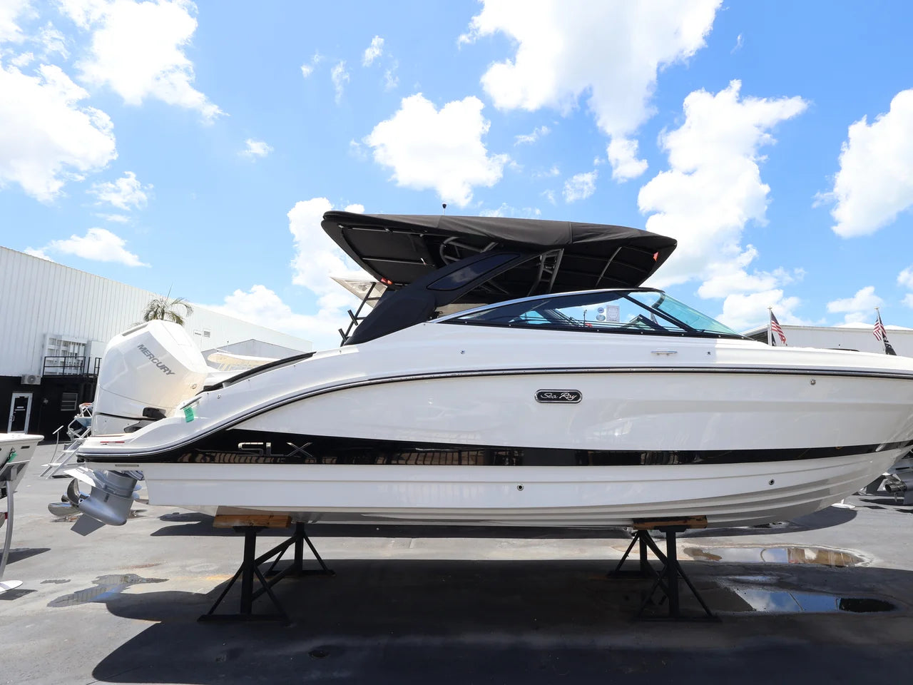 2027 Sea Ray SLX 260 Outboard 26.0 feet, Clearwater, Florida #1