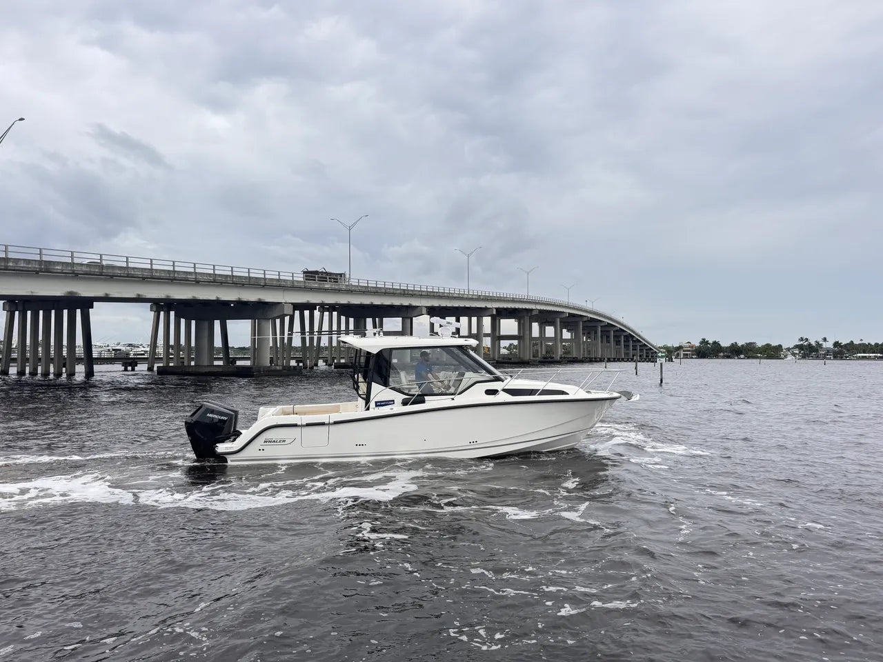 2026 Boston Whaler 325 Conquest 32.0 feet, Clearwater, Florida #2