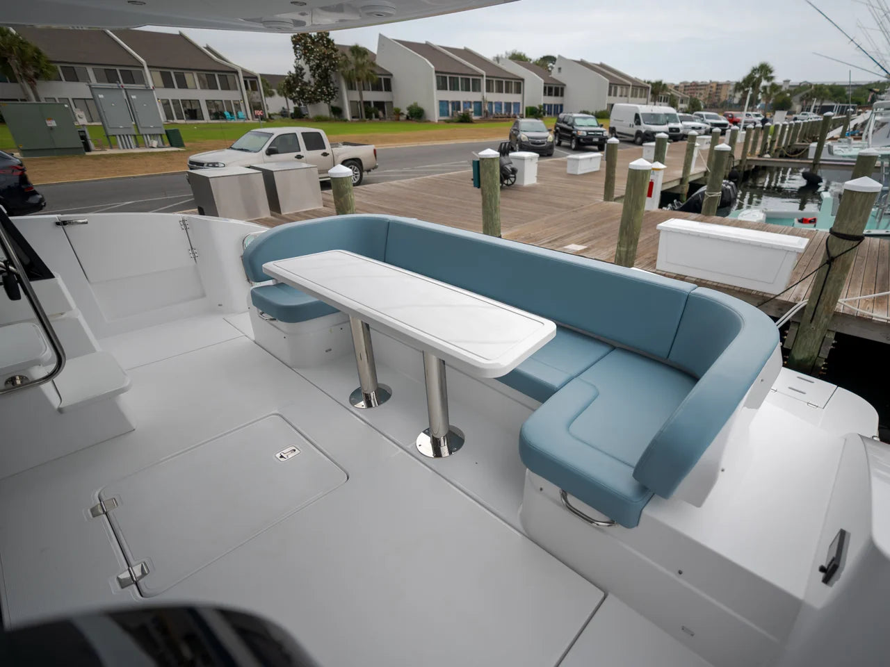 2026 Cruisers Yachts 57 FLY 57.0 feet, Clearwater, Florida #15