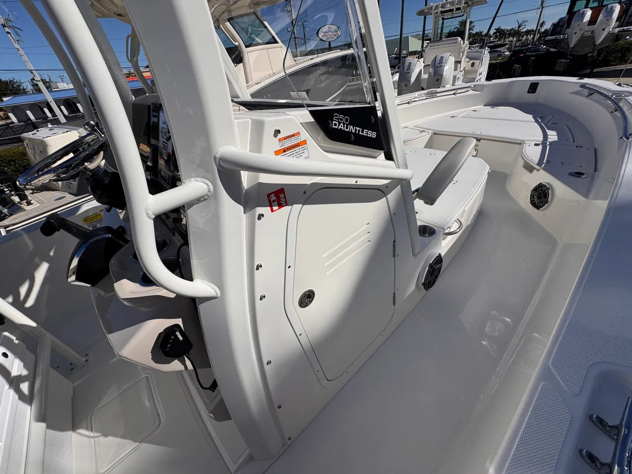 2026 Boston Whaler 250 Dauntless 25.0 feet, Clearwater, Florida #26