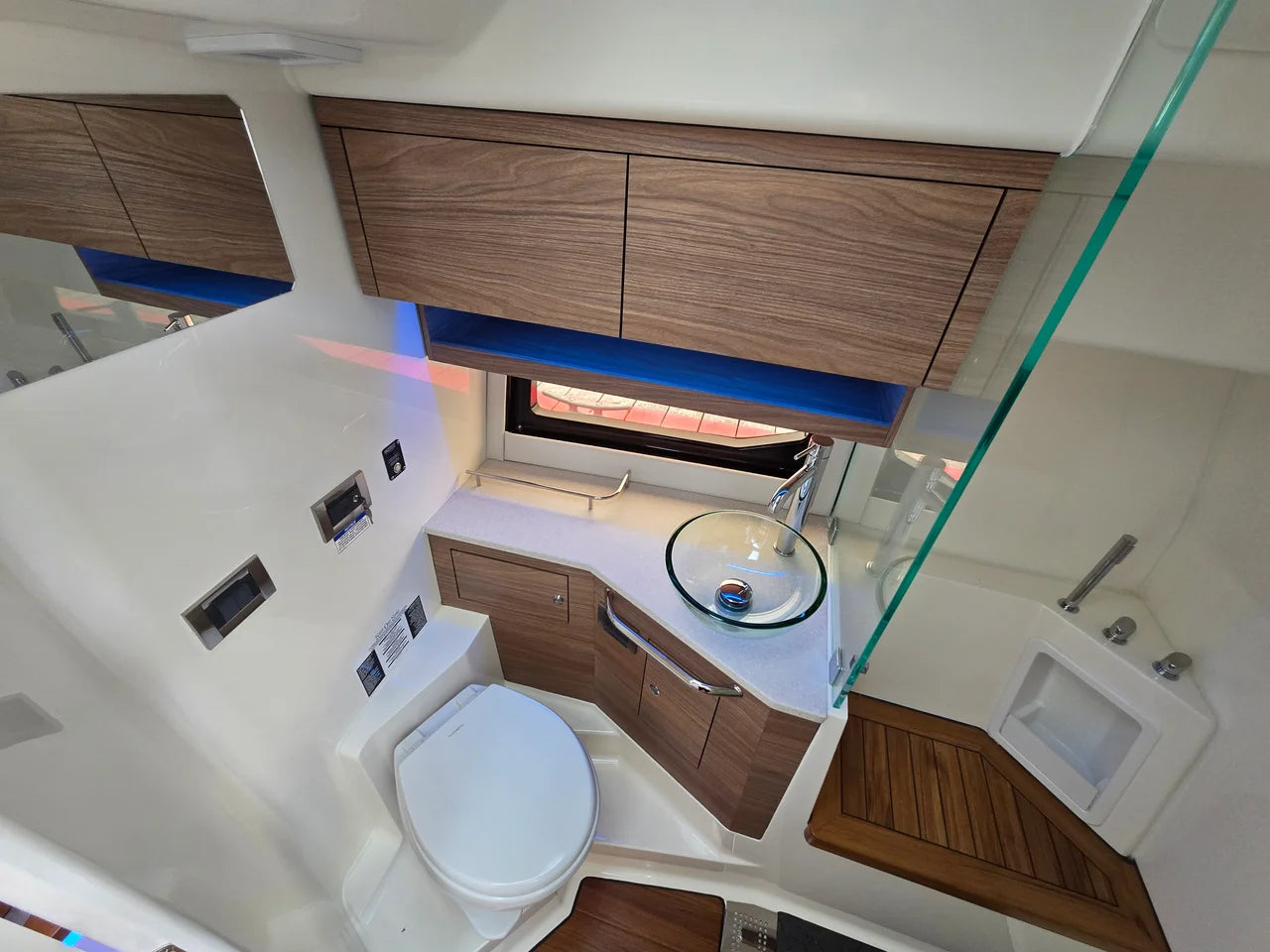2026 Boston Whaler 365 Conquest 36.0 feet, Clearwater, Florida #36