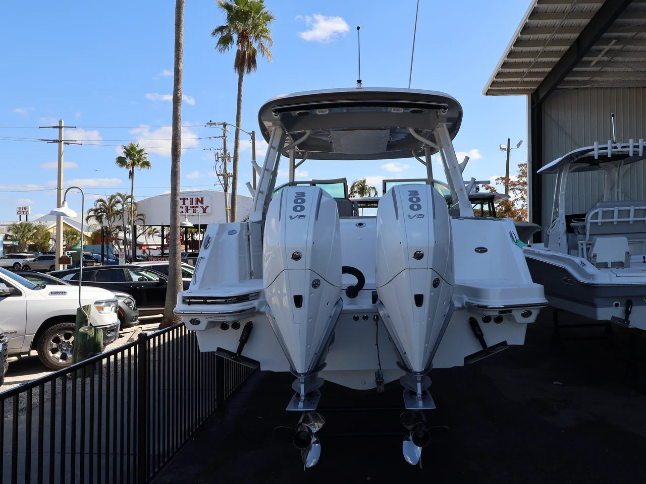 2026 Boston Whaler 330 Vantage 33.0 feet, Clearwater, Florida #6