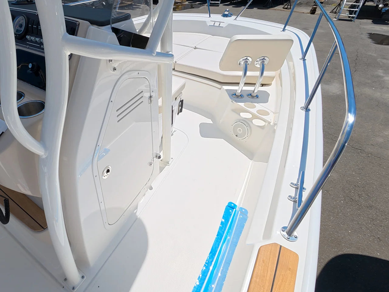 2026 Boston Whaler 210 Montauk 21.0 feet, Clearwater, Florida #18