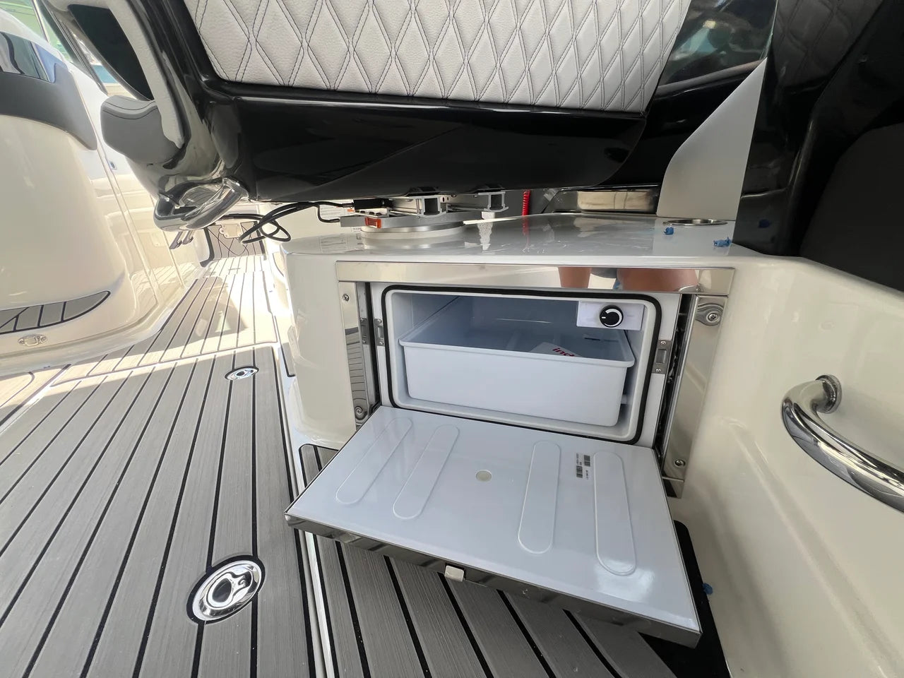 2026 Sea Ray SLX 280 Outboard 28.0 feet, Clearwater, Florida #38