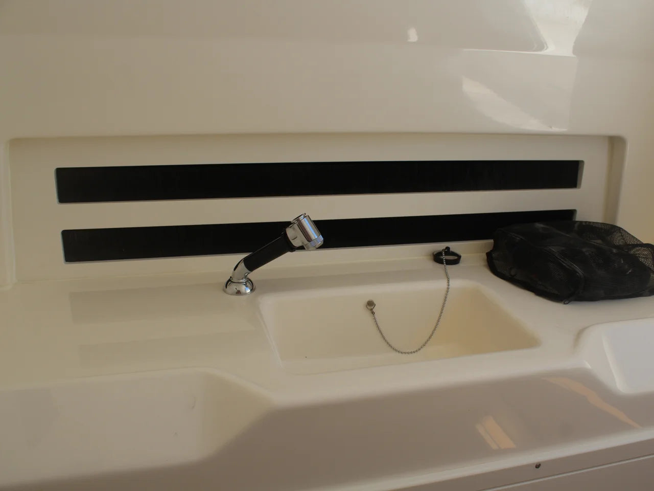 2026 Boston Whaler 330 Outrage 33.0 feet, Clearwater, Florida #28