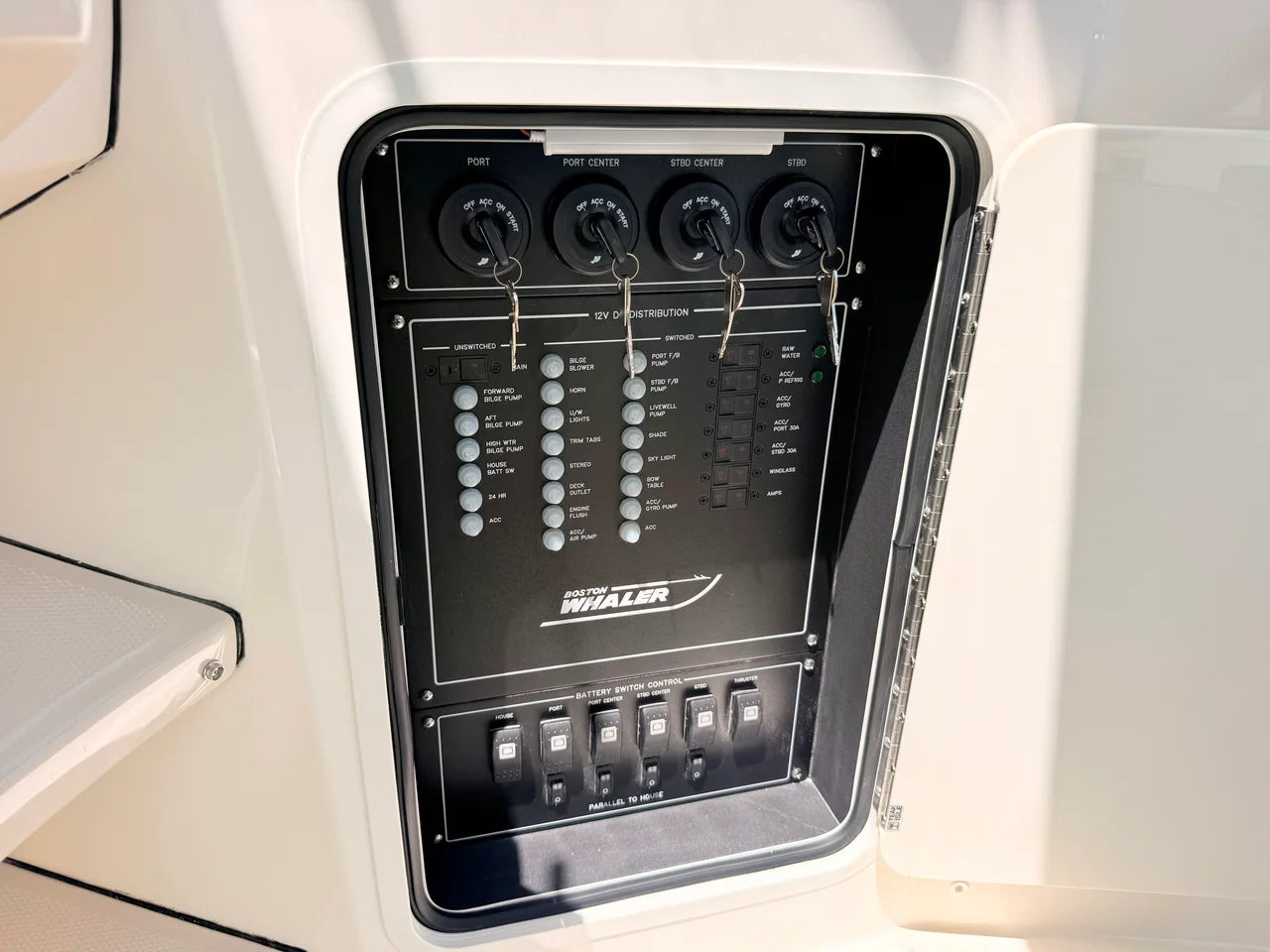 2026 Boston Whaler 380 Realm 38.0 feet, Clearwater, Florida #51