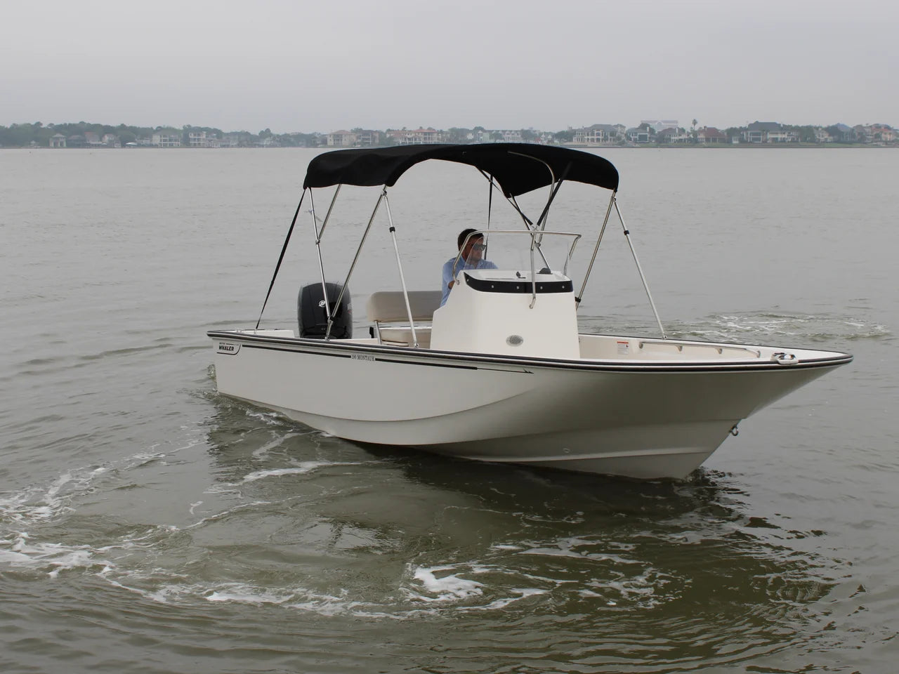 2026 Boston Whaler 190 Montauk 19.0 feet, Clearwater, Florida #8