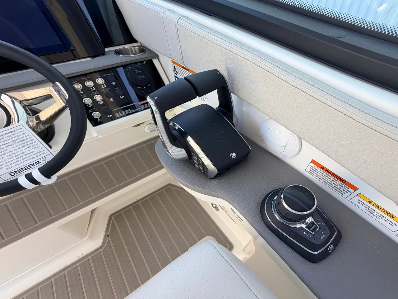 2026 Sea Ray Sundancer 320 Outboard 32.0 feet, Clearwater, Florida #18