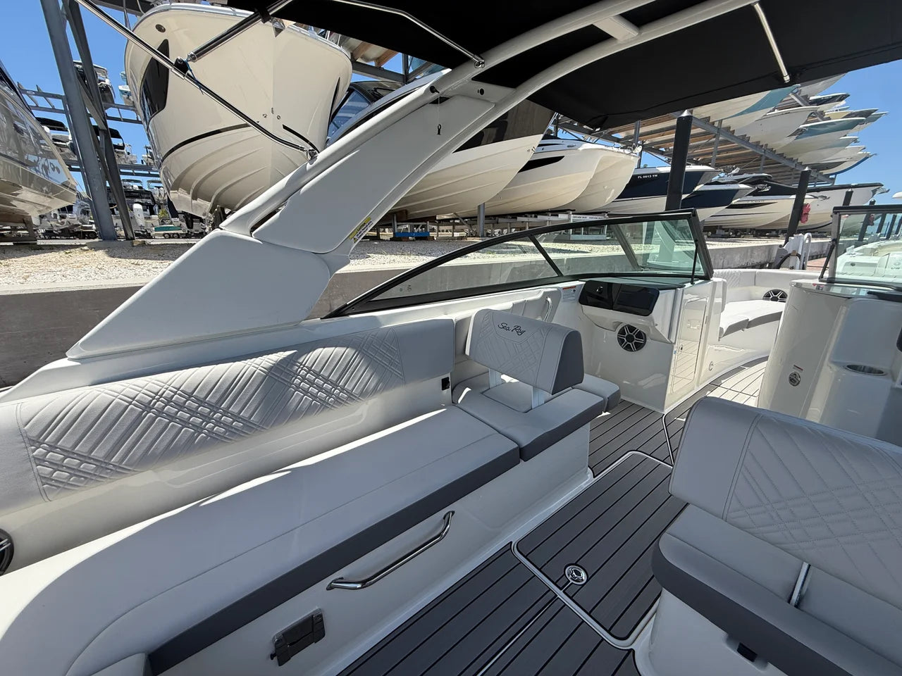 2026 Sea Ray SDX 270 Outboard 27.0 feet, Clearwater, Florida #23