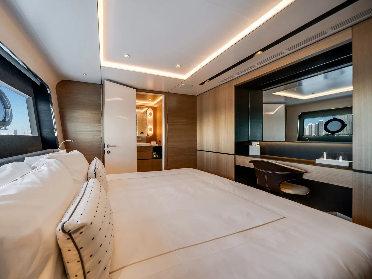 2026 Ocean Alexander 35P 113.0 feet, Clearwater, Florida #105