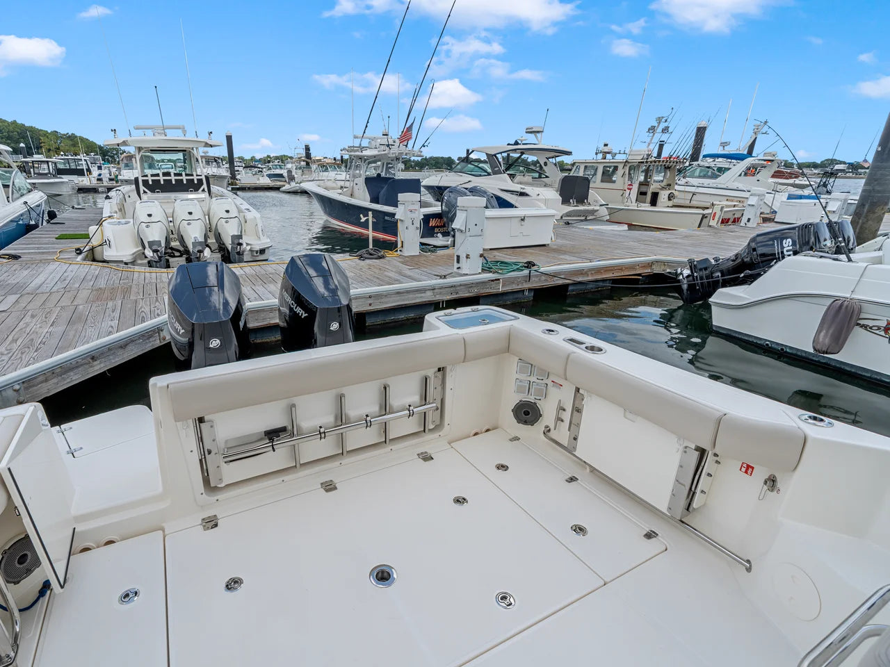 2026 Boston Whaler 325 Conquest 32.0 feet, Clearwater, Florida #8
