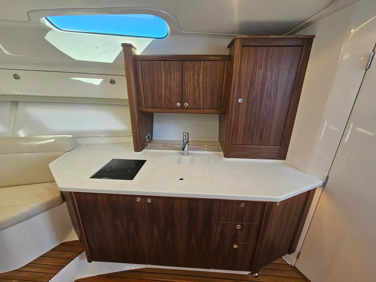 2026 Intrepid 438 EVOLUTION 43.0 feet, Clearwater, Florida #19