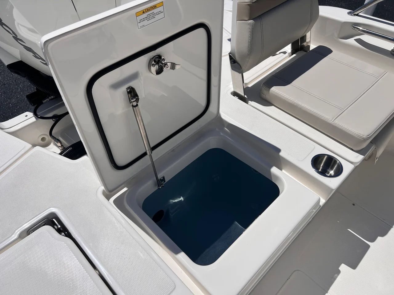 2026 Boston Whaler 250 Dauntless 25.0 feet, Clearwater, Florida #12