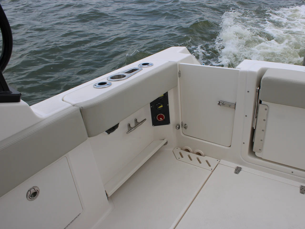 2026 Boston Whaler 240 Vantage 24.0 feet, Clearwater, Florida #28