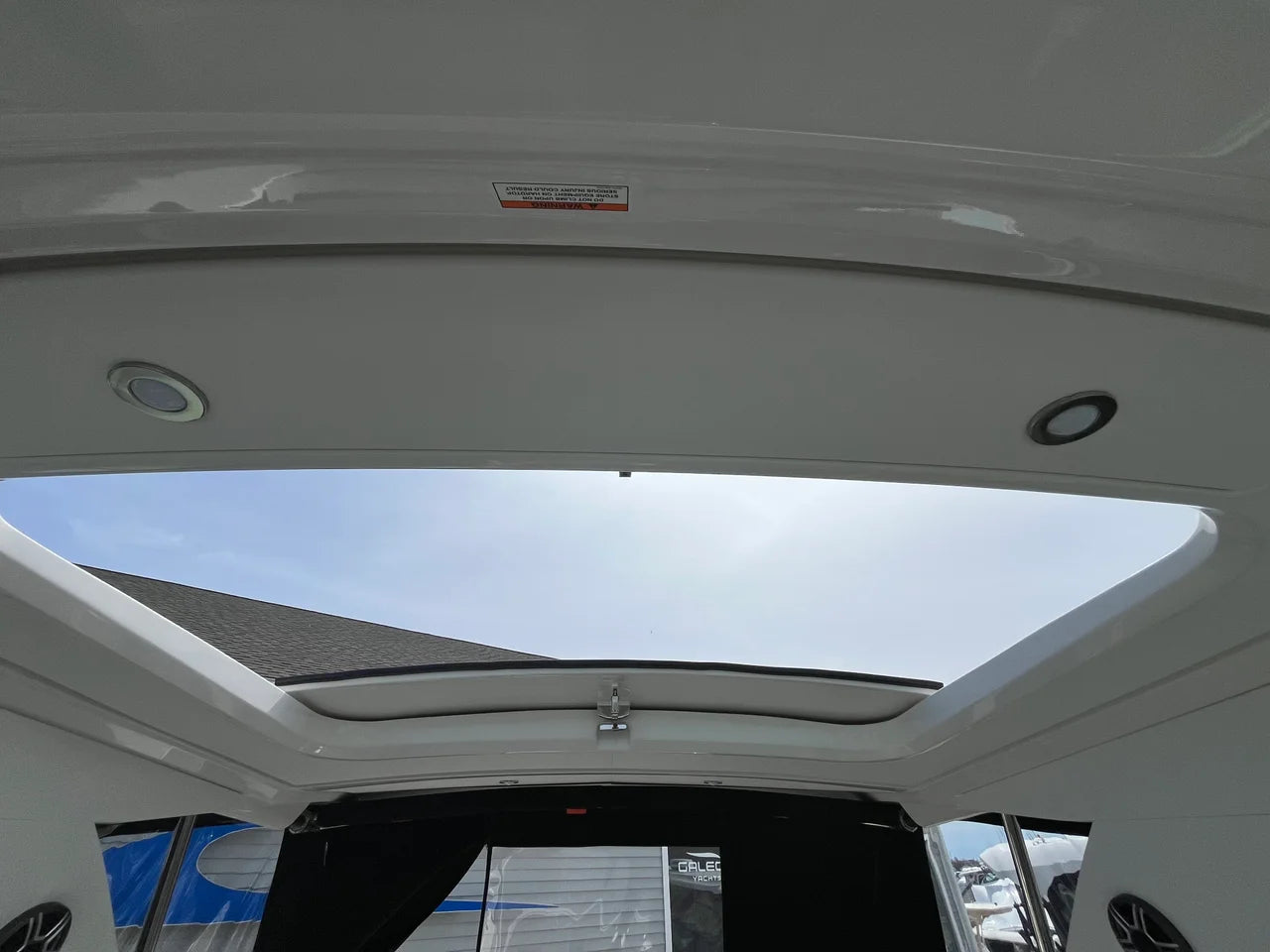 2026 Sea Ray Sundancer 320 Outboard 32.0 feet, Clearwater, Florida #29