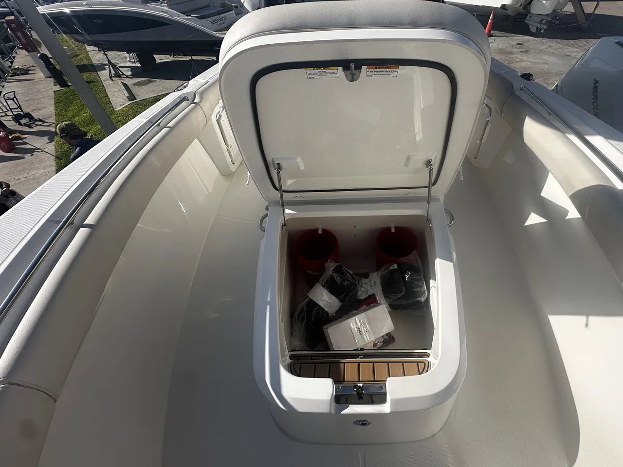 2026 Boston Whaler 280 Outrage 28.0 feet, Clearwater, Florida #27
