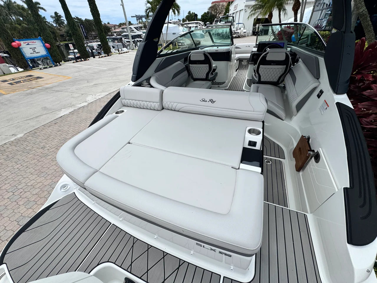 2026 Sea Ray SLX 260 Outboard 26.0 feet, Clearwater, Florida #8