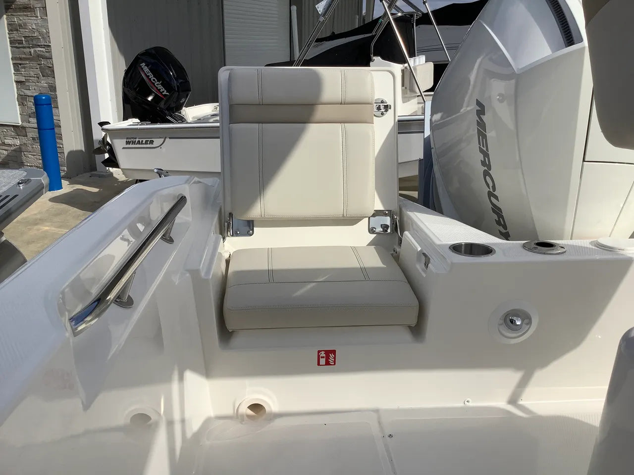 2026 Boston Whaler 220 Dauntless 22.0 feet, Clearwater, Florida #11
