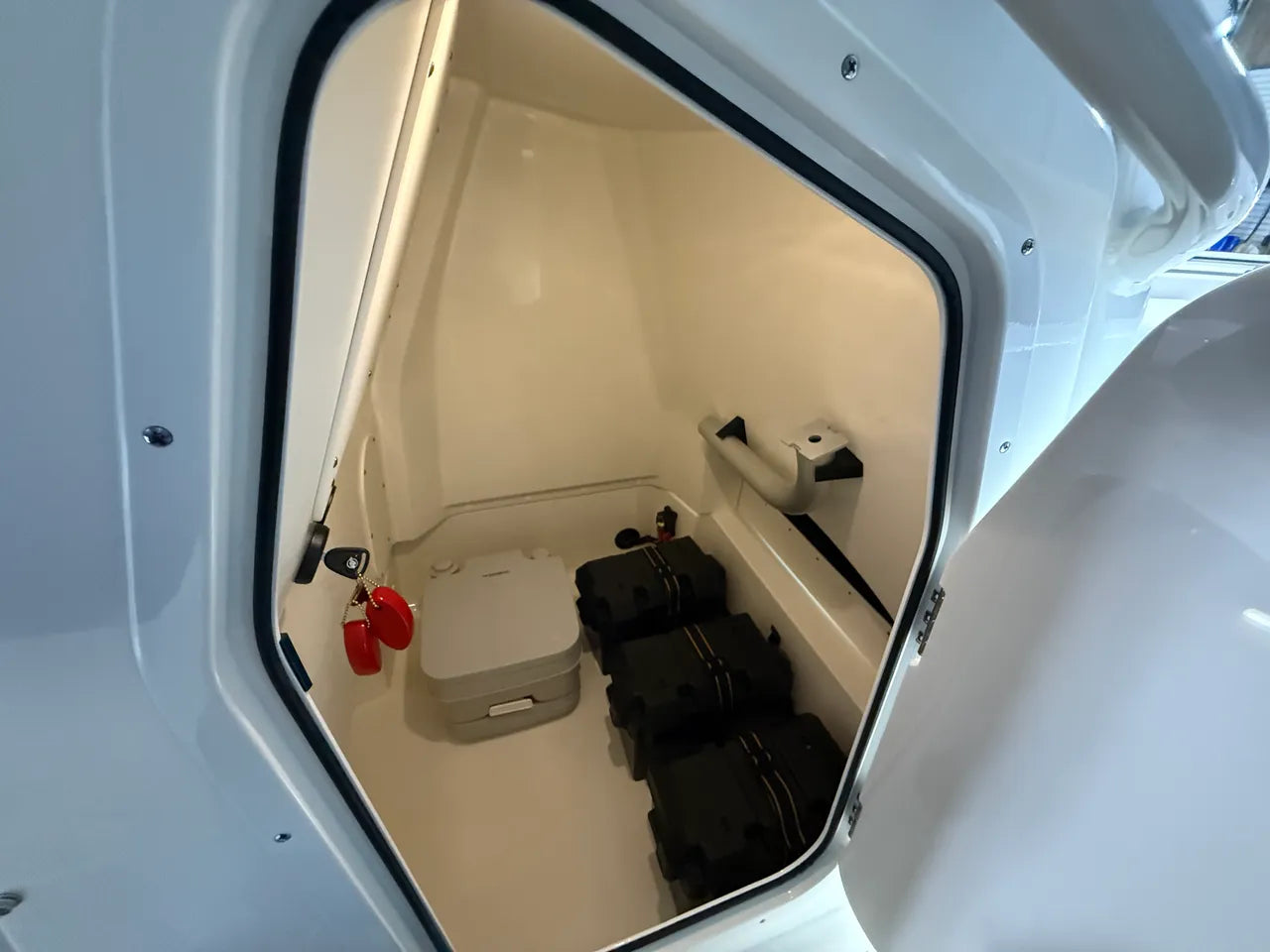 2026 Boston Whaler 250 Dauntless 25.0 feet, Clearwater, Florida #72