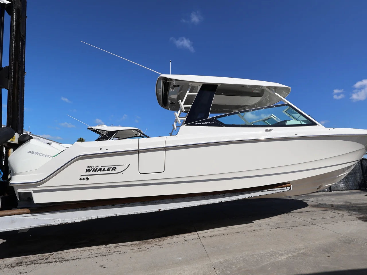 2026 Boston Whaler 330 Vantage 33.0 feet, Clearwater, Florida #2