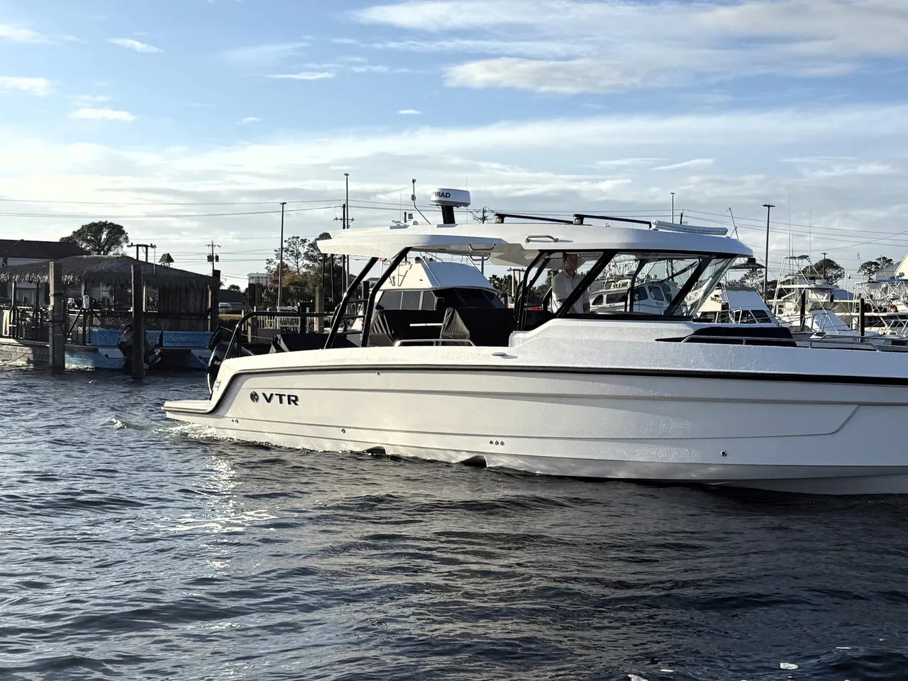 2026 Cruisers Yachts 38 VTR 38.0 feet, Clearwater, Florida #9