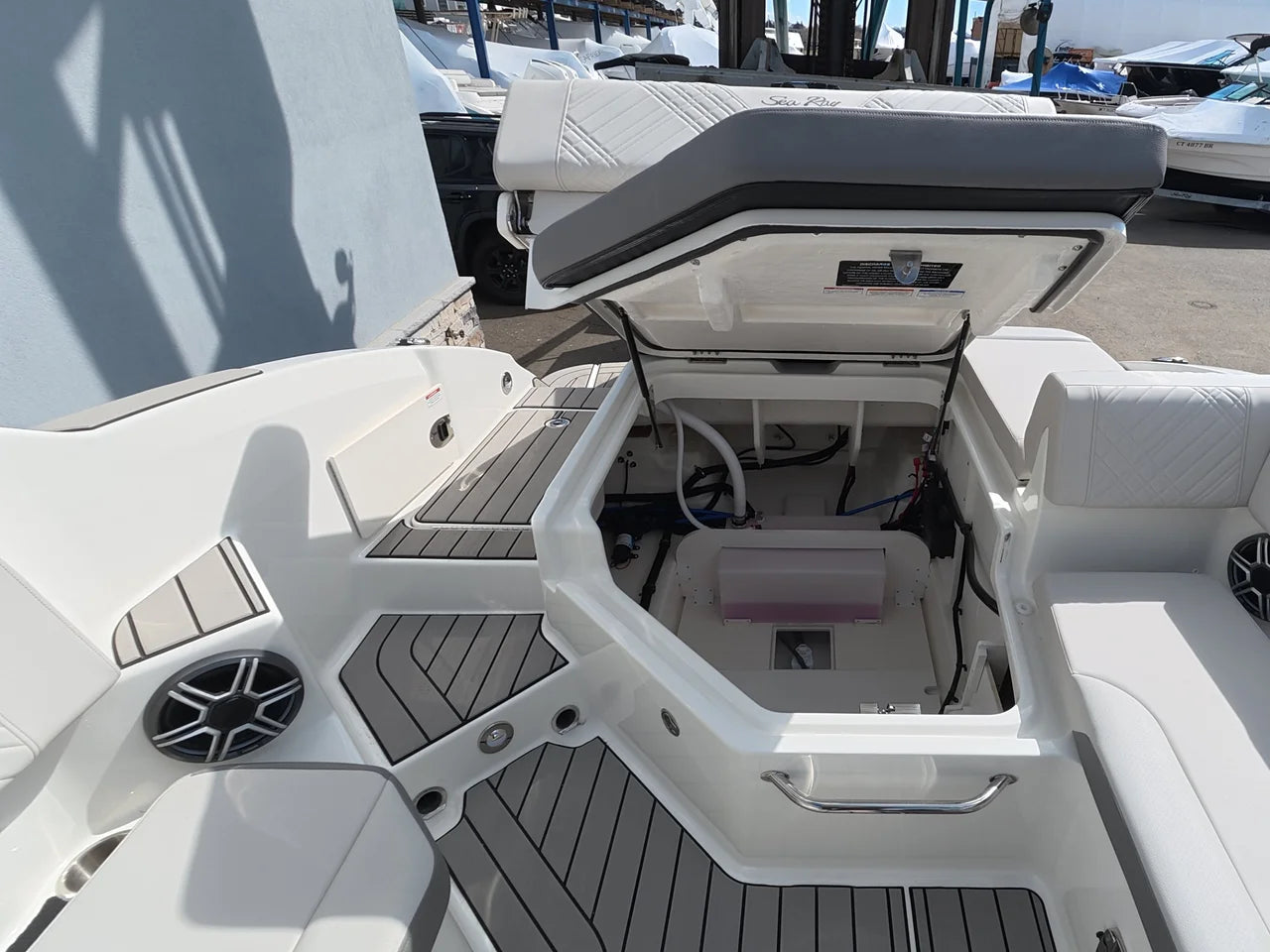 2026 Sea Ray SDX 270 Outboard 27.0 feet, Clearwater, Florida #25