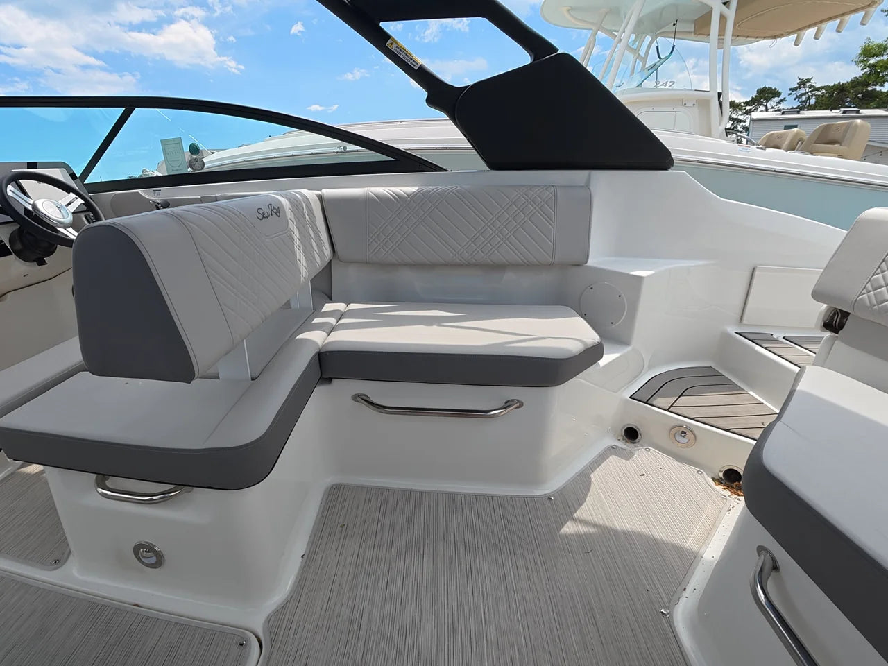 2026 Sea Ray SDX 250 Outboard 25.0 feet, Clearwater, Florida #18