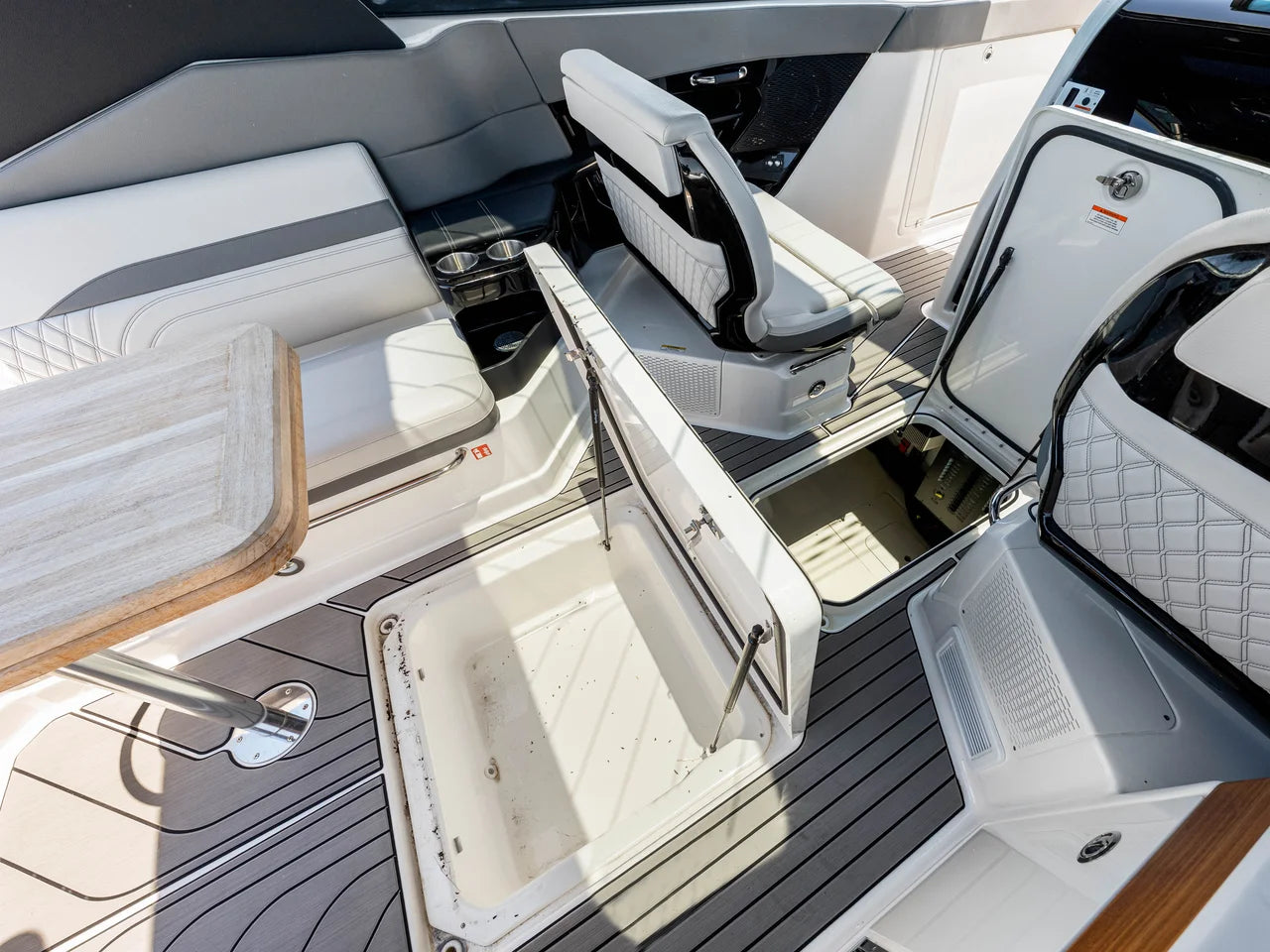 2026 Sea Ray SLX 360 OUTBOARD 36.0 feet, Clearwater, Florida #85