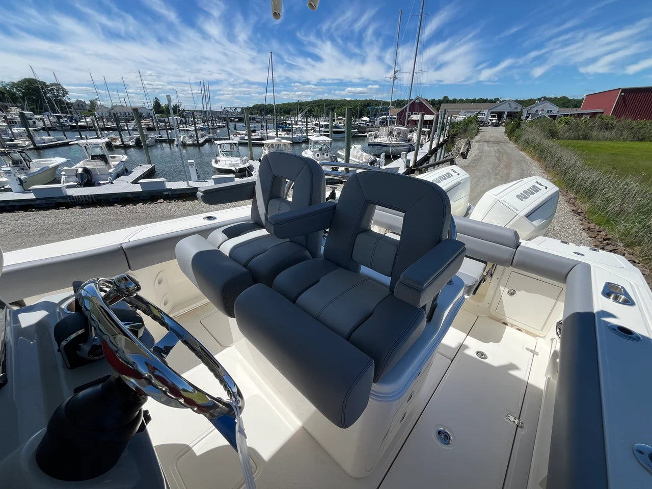 2026 Boston Whaler 250 Outrage 25.0 feet, Clearwater, Florida #7
