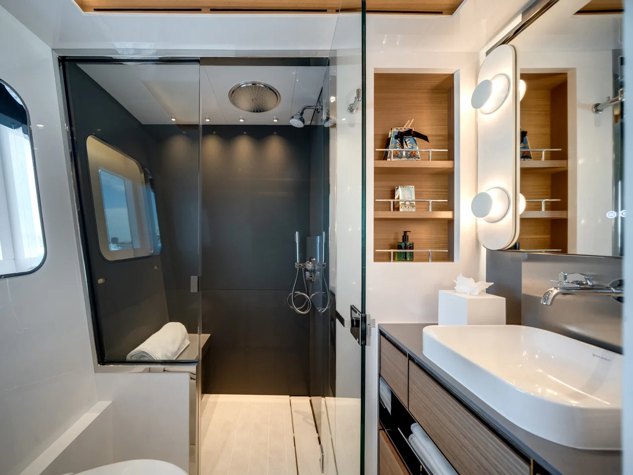 2026 Ocean Alexander 35P 113.0 feet, Clearwater, Florida #114
