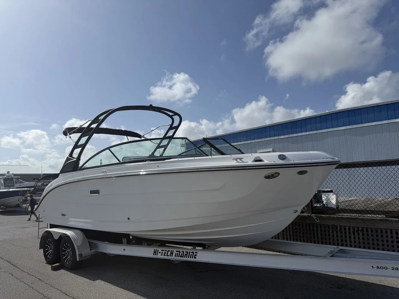 2026 Sea Ray SDX 250 Outboard 25.0 feet, Clearwater, Florida #2