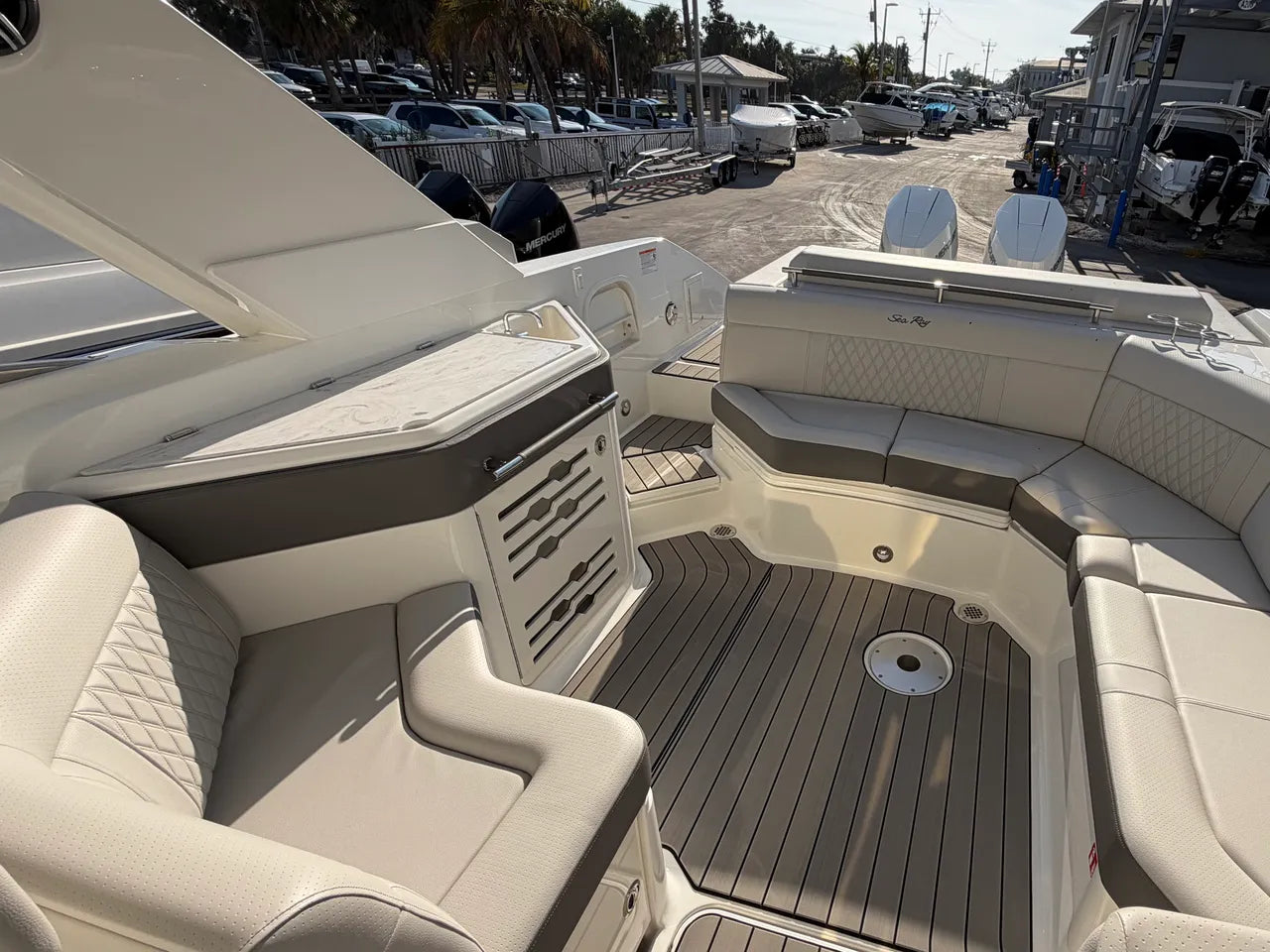 2026 Sea Ray SLX 310 Outboard 31.0 feet, Clearwater, Florida #11