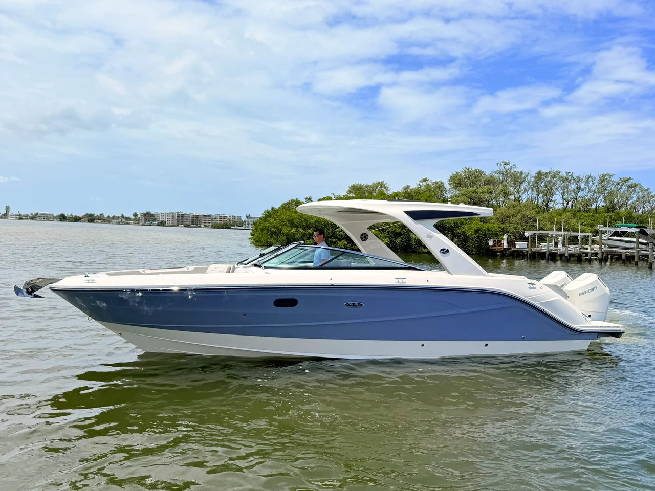 2026 Sea Ray SLX 310 Outboard 31.0 feet, Clearwater, Florida #11