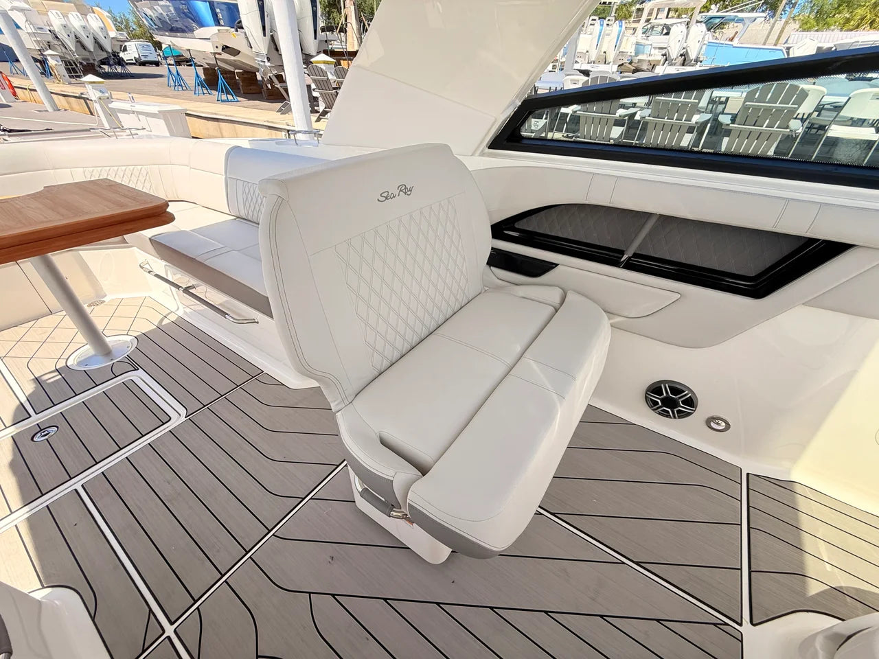 2026 Sea Ray SLX 400 Outboard 40.0 feet, Clearwater, Florida #56