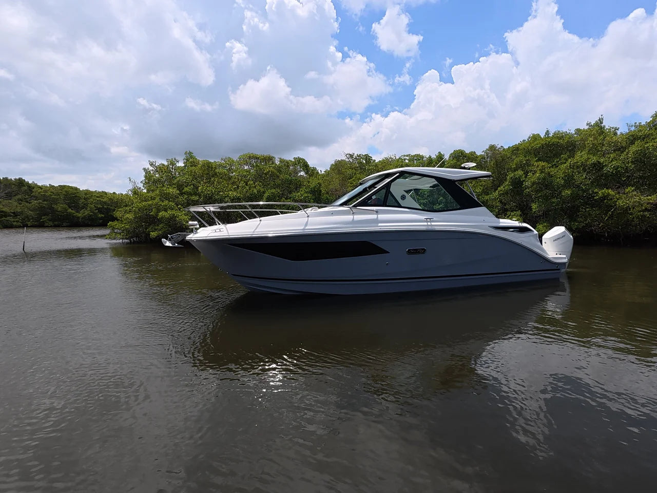 2026 Sea Ray Sundancer 320 Outboard 32.0 feet, Clearwater, Florida #3