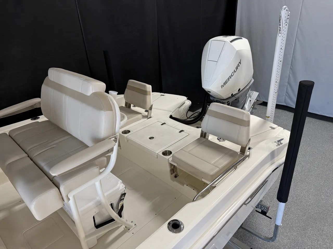 2026 Boston Whaler 250 Dauntless 25.0 feet, Clearwater, Florida #10