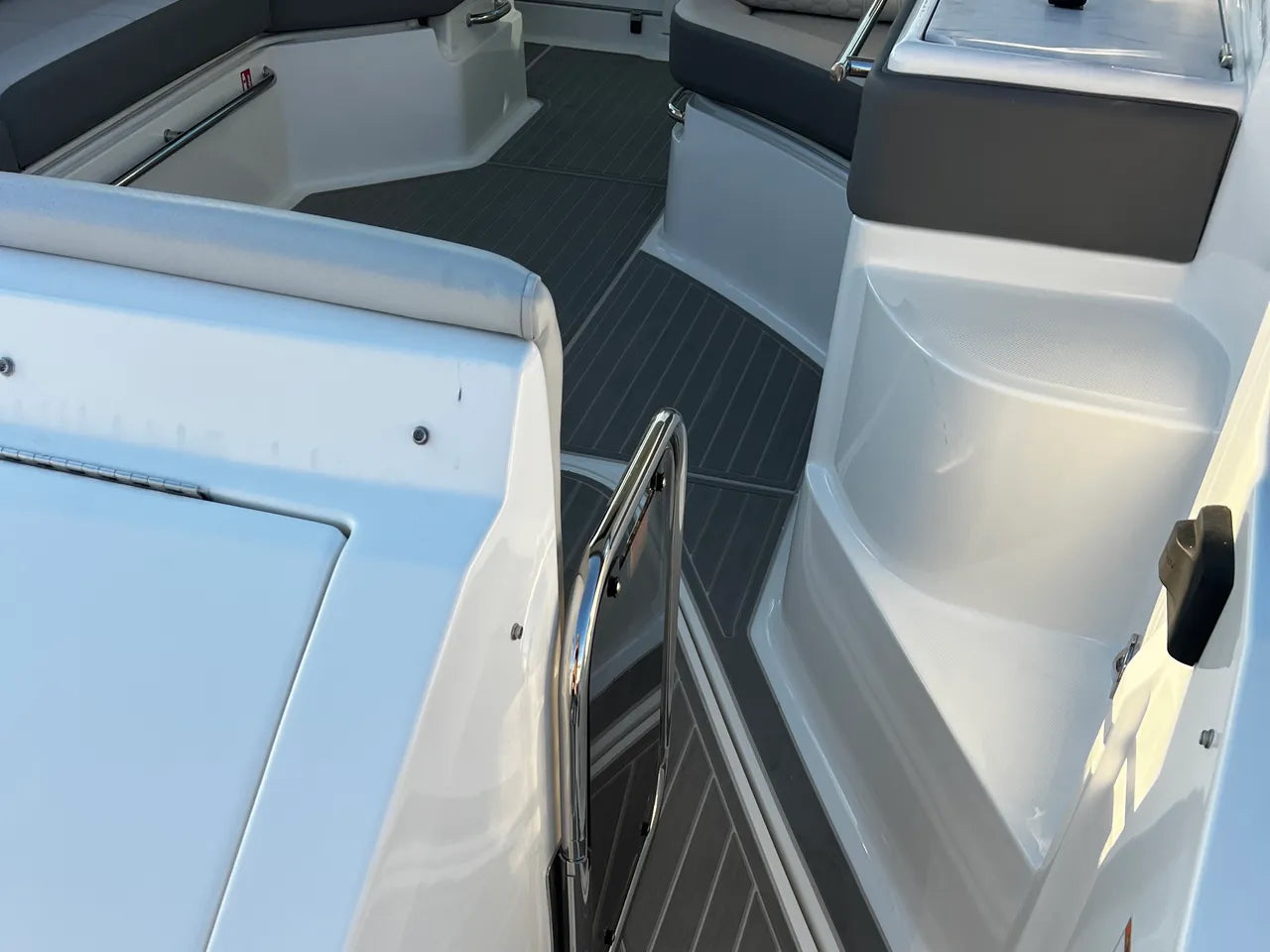 2026 Sea Ray Sundancer 320 Outboard 32.0 feet, Clearwater, Florida #13