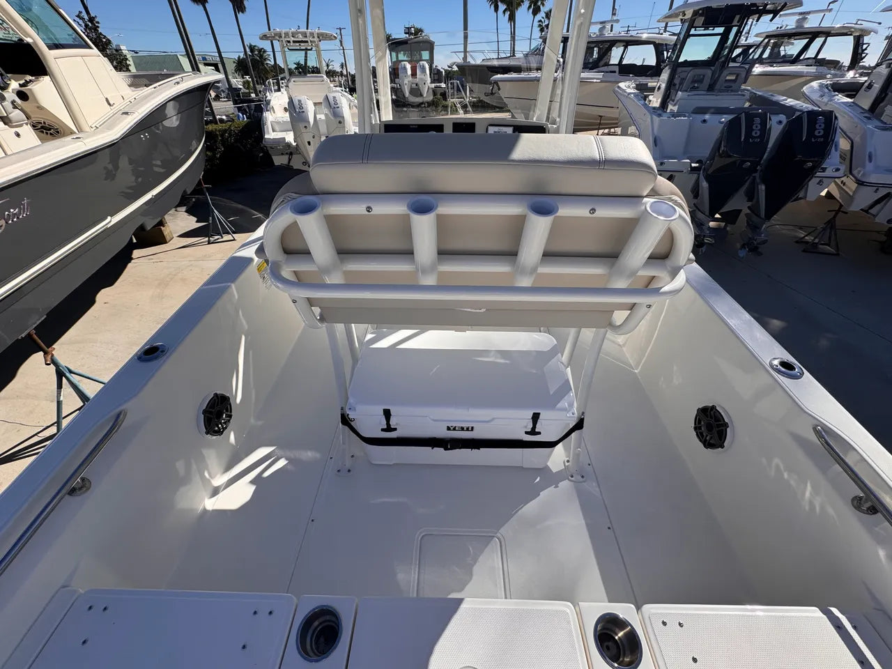 2026 Boston Whaler 250 Dauntless 25.0 feet, Clearwater, Florida #14