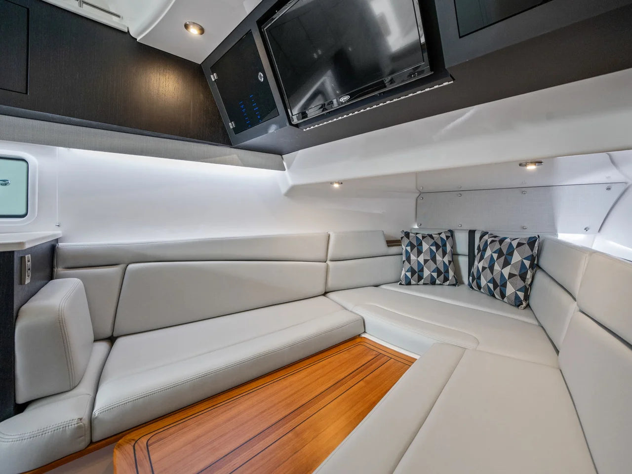 2026 Boston Whaler 380 Realm 38.0 feet, Clearwater, Florida #30