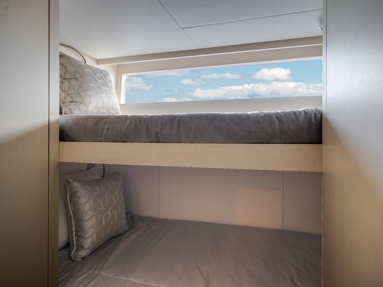 2026 Ocean Alexander 37L 120.0 feet, Clearwater, Florida #62