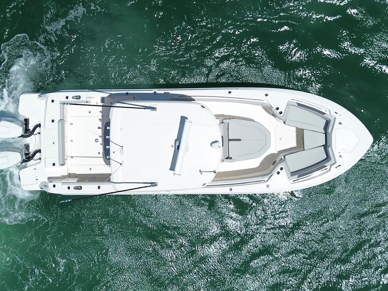 2026 Boston Whaler 330 Outrage 33.0 feet, Clearwater, Florida #9