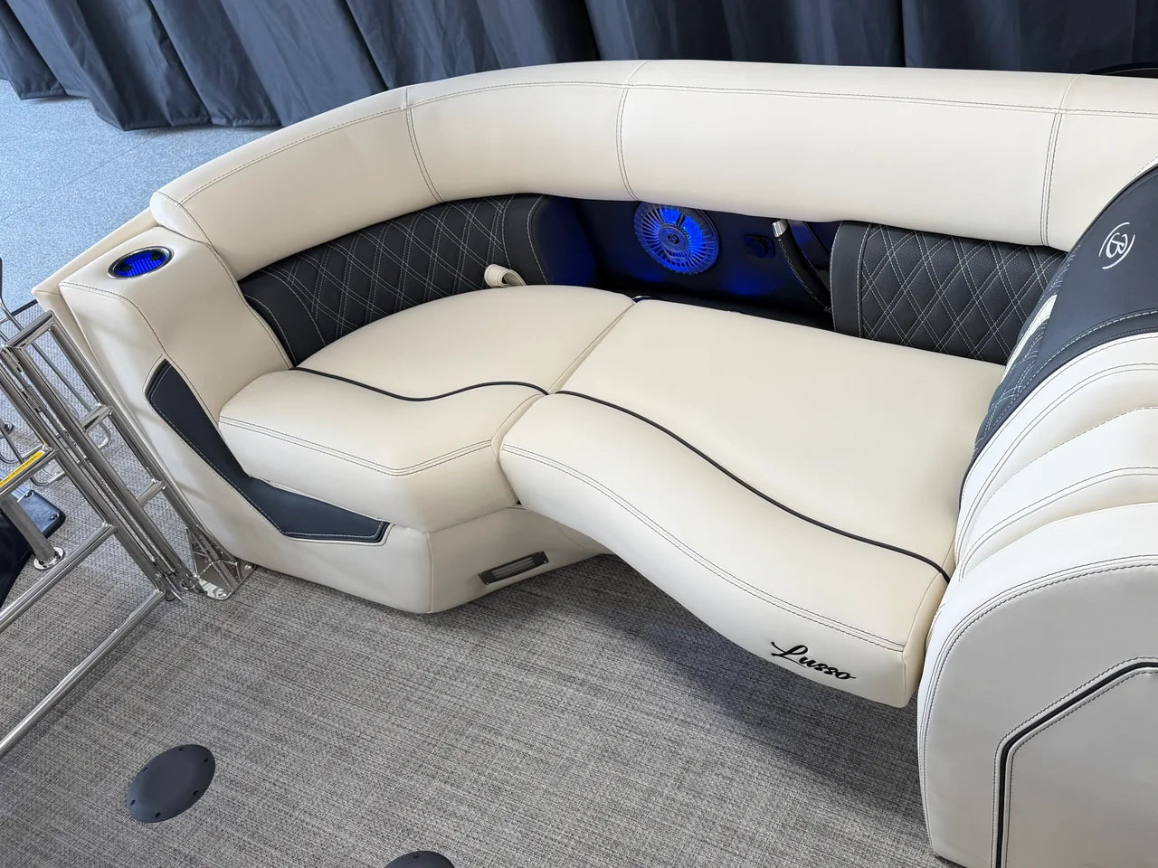 2027 Barletta LUSSO23QCSS 23.0 feet, Clearwater, Florida #80