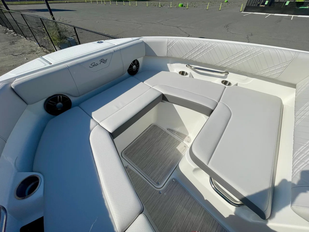 2026 Sea Ray SDX 250 Outboard 25.0 feet, Clearwater, Florida #16