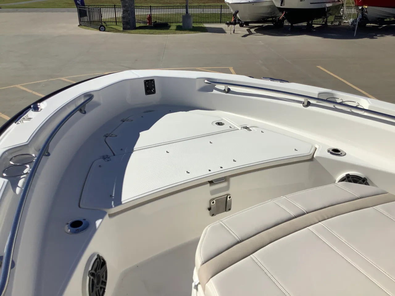 2026 Boston Whaler 220 Dauntless 22.0 feet, Clearwater, Florida #32