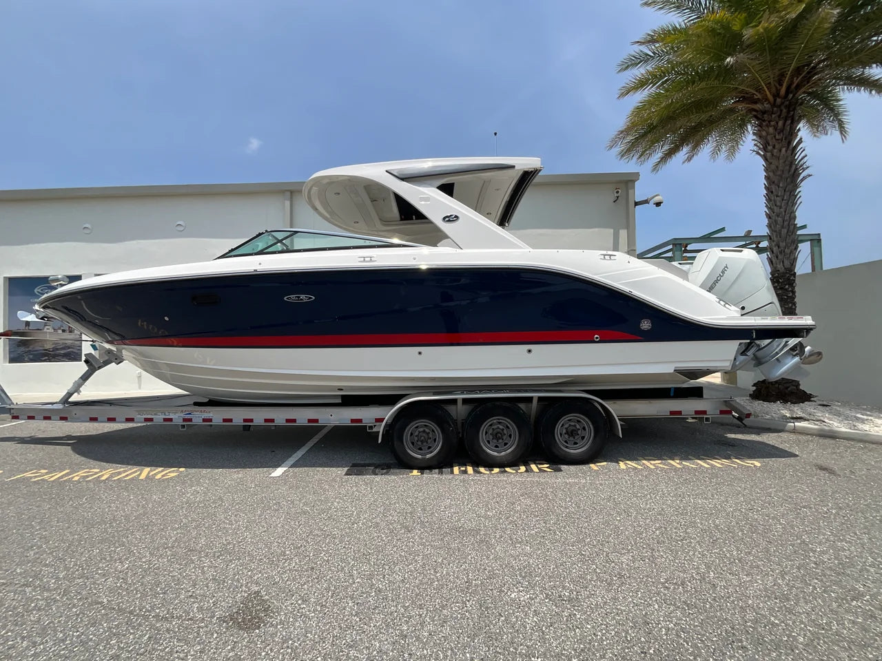 2027 Sea Ray SLX 310 Outboard 31.0 feet, Clearwater, Florida #4