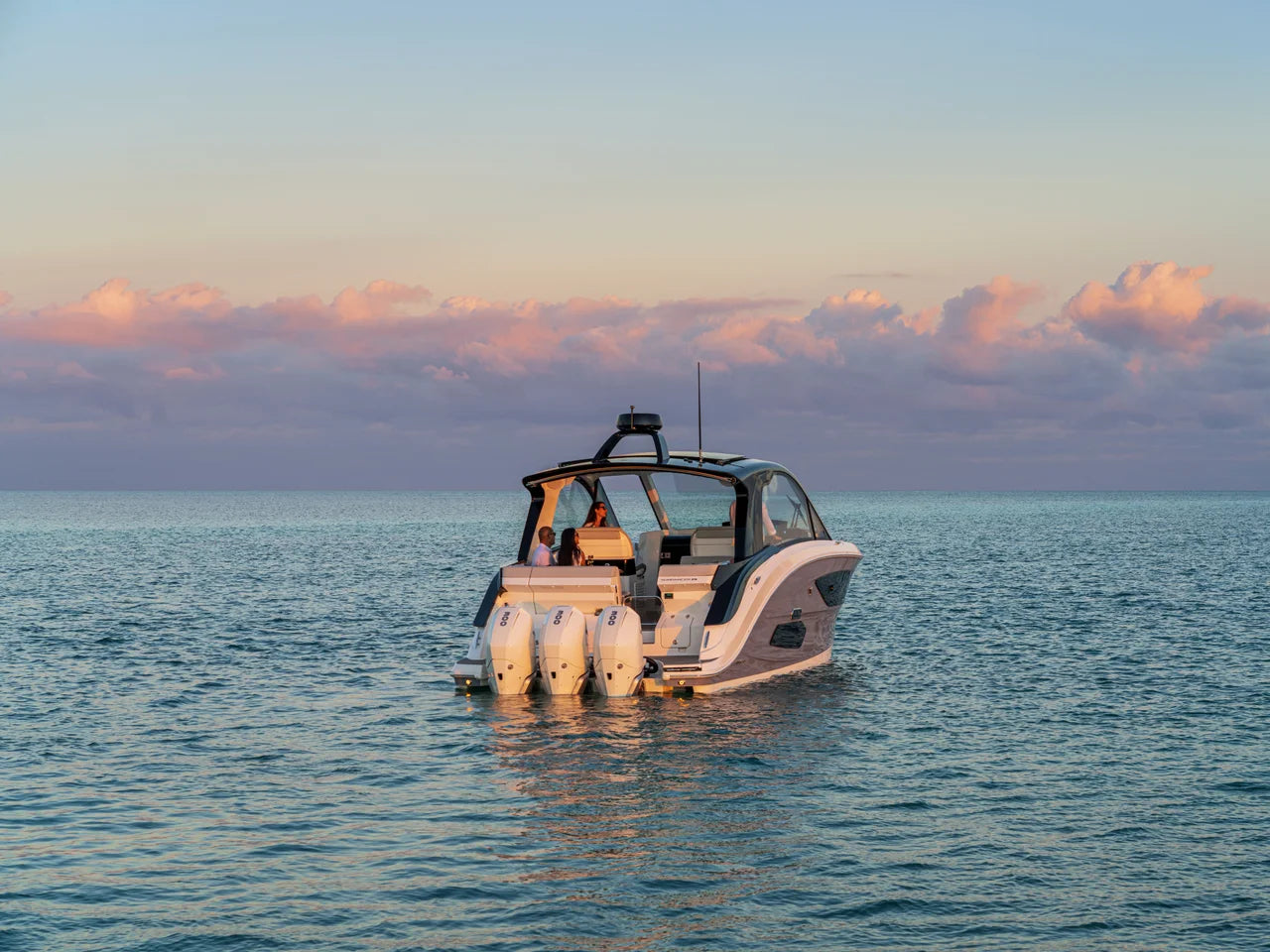 2026 Sea Ray Sundancer 370 Outboard 37.0 feet, Clearwater, Florida #24